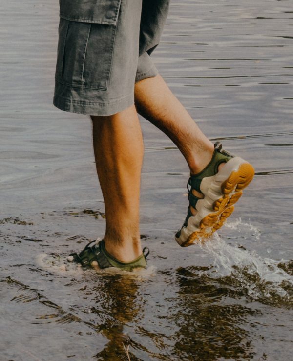 Men's Hyperport H2 Sandal  |  Alloy/Naval Academy