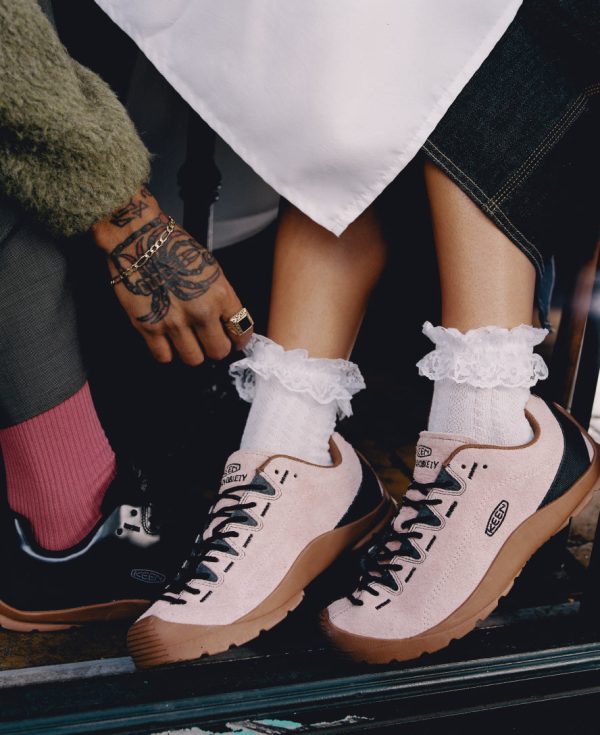 Women's Jasper Sneaker x Highsnobiety | Black/Gum
