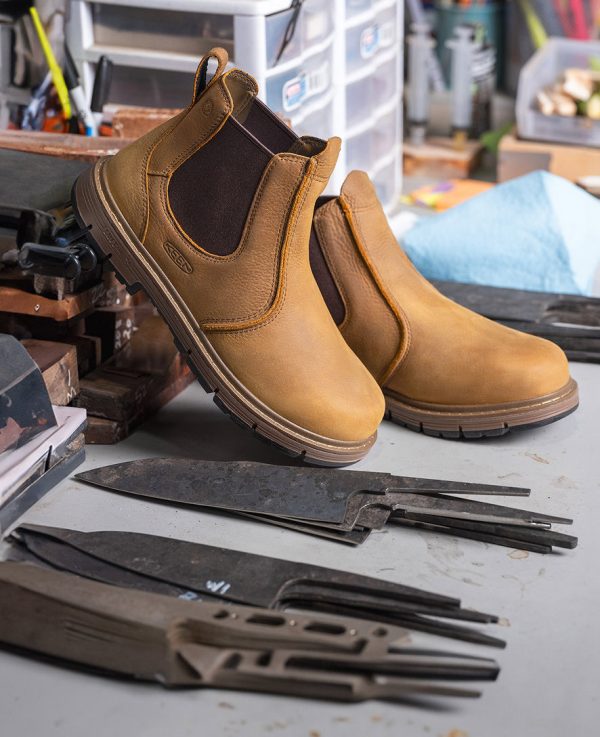 Men's San Jose Chelsea 90?? Heel Boot (Soft Toe)  |  Belgian/Gum