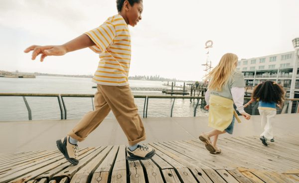 Big Kids' Jasper Zionic Sneaker  |  Chipmunk/Baltic